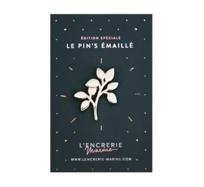 Pin’s émaillé – Branche argentée