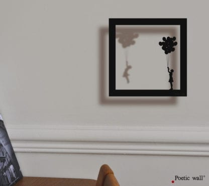 Sticker mural cadre – L’envoleuse
