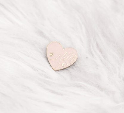 Pin’s émaillé - Au naturel - Seins rose
