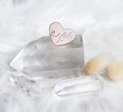 Pin’s émaillé - Au naturel - Seins rose