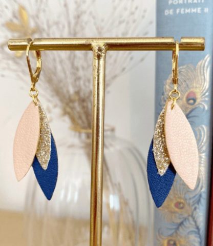 Boucles Saône – Marine, Nude & Paillettes