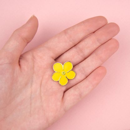 Pin’s – Bouton d'or