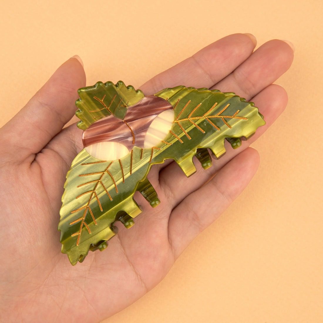 Pince à cheveux - Châtaignier