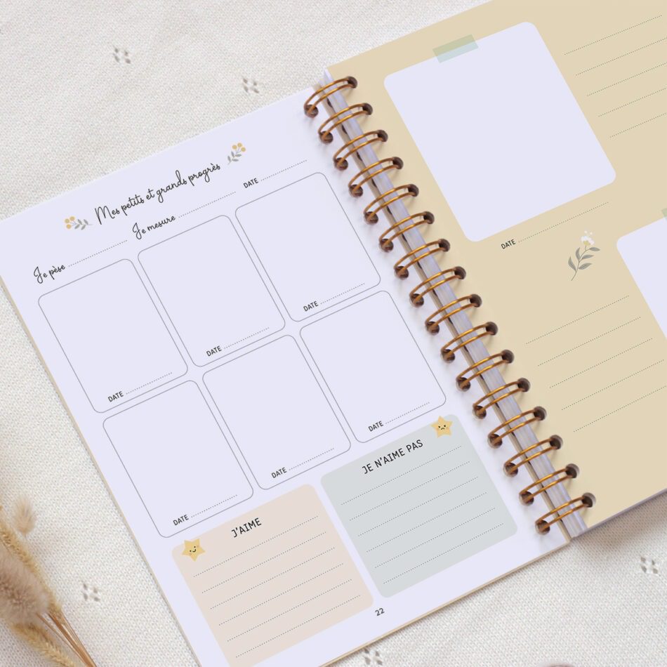 Carnet de suivi de bébé - 6 mois