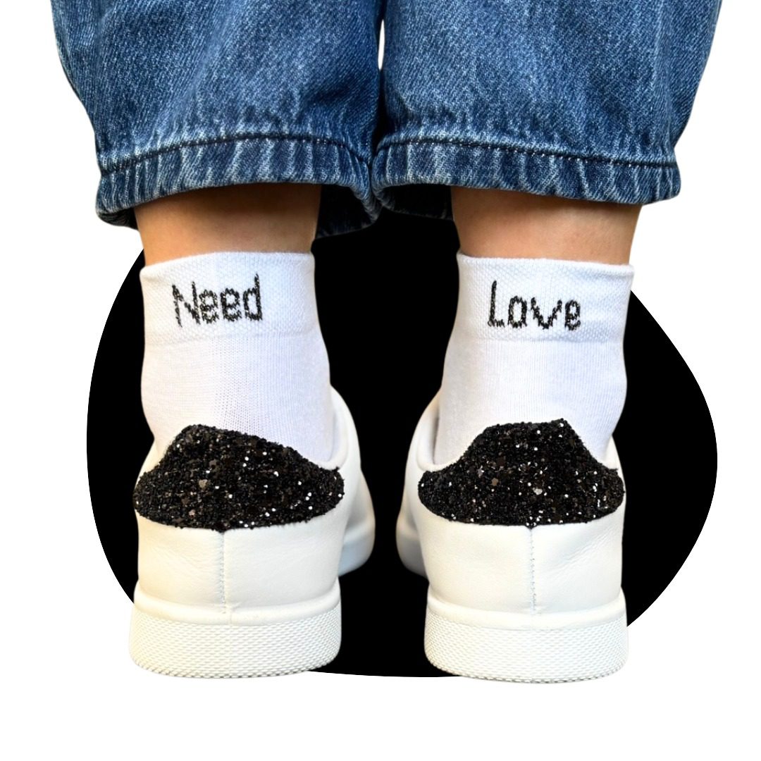 Chaussettes dépareillées - Need Love